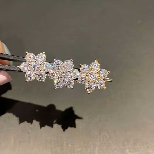 Sparkling Handmade Stud Earrings Luxury Jewelry Genuine 100% 925 Sterling Silver Round Cut 7A Zircon CZ Diamond Gemstones Party Snow Flower Earring Lover Gift