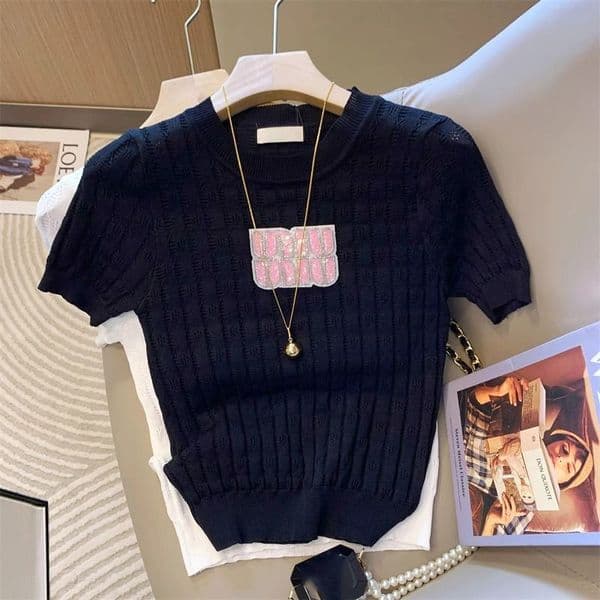 2026 Korean blouse female summer dopamine wearing design sense niche letter beaded short-sleeved sweater tide