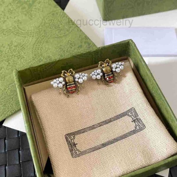 Designer Pearl Stud earrings in Brass 925 Silver Needle Min Bee Luxury Brand Earrings for women wedding party gifts Exquisite jewelry