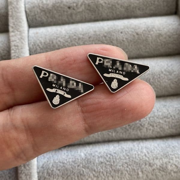 Silver Color Luxury Designer Studs Black P Letter Triangular Classic Titanium Steel Fashion Earrings For Boys Girls
