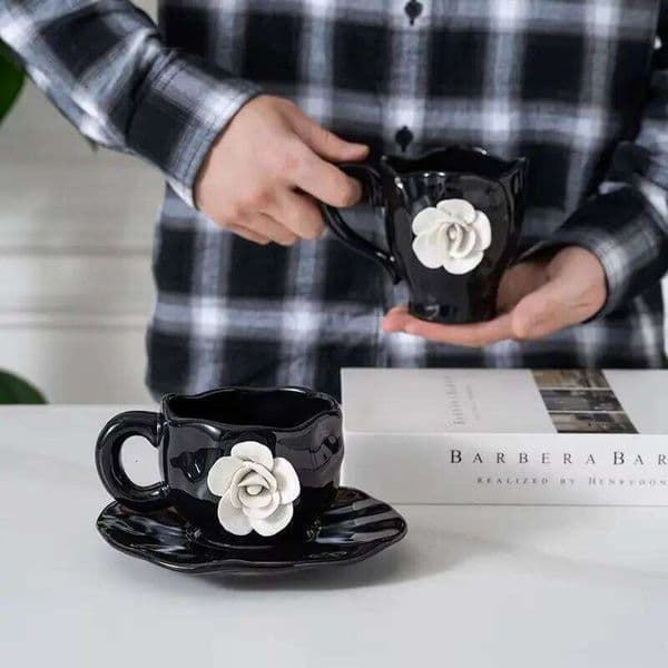 New Creative French Style Camellia Coffee Handcrafted Exquisite Afternoon Tea Black Ceramic Mug Korean 3d White Rose Cup 25M1229