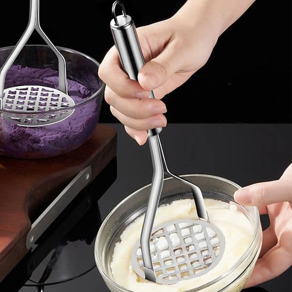 1pcs Potato Press Stainless Steel Kitchen Potato Masher Tool Kitchen Tools for Cooking Pureeing Vegetable Fruit Bean Restaurant 251230