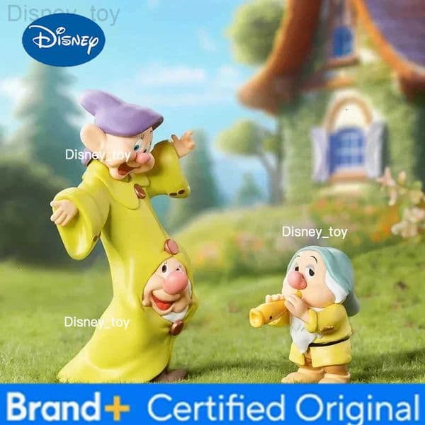 Disney POP MART Snow White Classic Series Blind Box Guess Bag Desktop Decoration Cute Model Gift Girl Toys Anime H251231