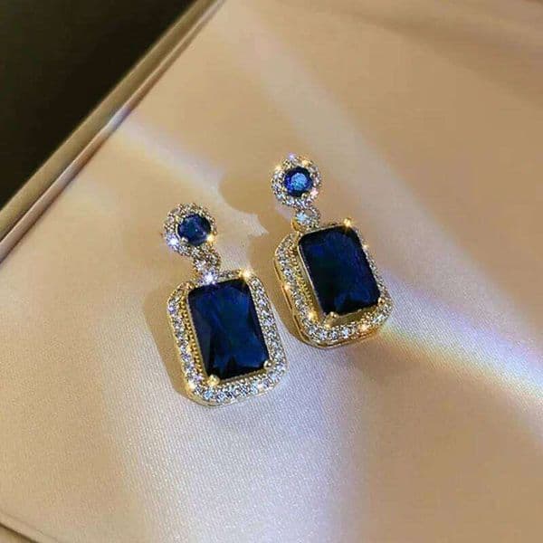 Huitan Full Bling Iced Out Blue/Green Cubic Zirconia Women for Wedding Gorgeous Dangle Earrings Party Fashion Jewelry