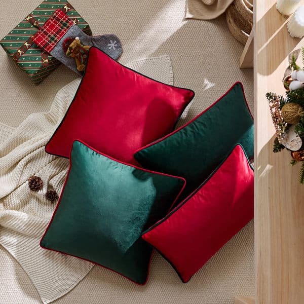 Velvet Christmas Cushion Cover Red Green Contrast y Nordic Modern Sofa Pillow Case Soft Festive Home Decor for Living Room 251229