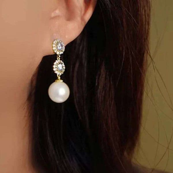 Huitan Imitation Pearl Dangle Earrings Lady Elegant Accessories with Bright Zirconia Silver Color Jewelry for Wedding Party