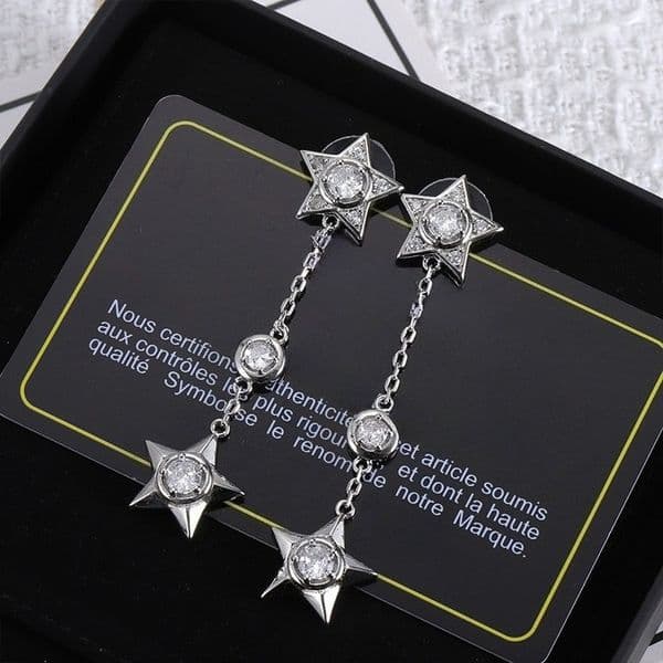Luxury star earrings diamond letter dangle earrings designer jewelry fashionable stud earrings wedding party gift