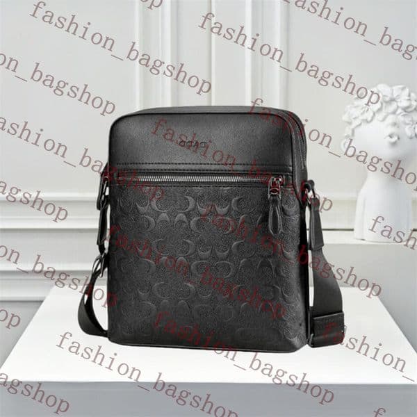 Luxury men crossbody bag Men Camera bag Black Leather Embossing Small square Bag women designer crossbody bag high quality Wide Strap Make up Bag Messenger bag Purse