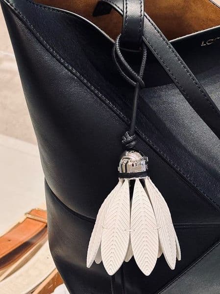 xury Bag Charm Fashion Badminton charm in Leather Chain Car Key Decorative DIY Silver Ball Chain Keychain bag Pendant Men Women Gift Z260604