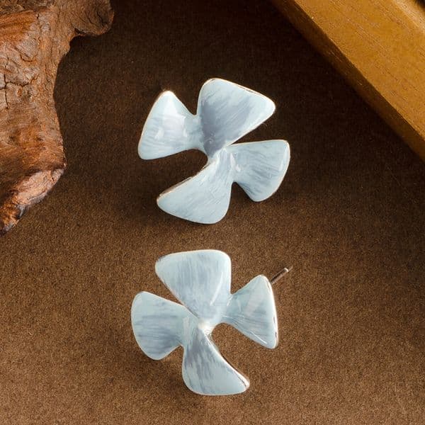 Forest Style Sweet Fresh Oil Drop Enamel Glaze Bowknot Floral Stud Earrings for Women Elegant Versatile Sier Needle Ear Jewelry