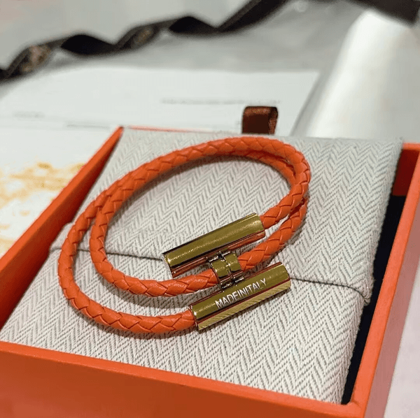 Fashion Charm Bracelets Unisex Orange Leather Rope Wristband Genuine Leather Braided Hand Rope Bracelet Designer Jewelry Bracelets For Elegant Men Women