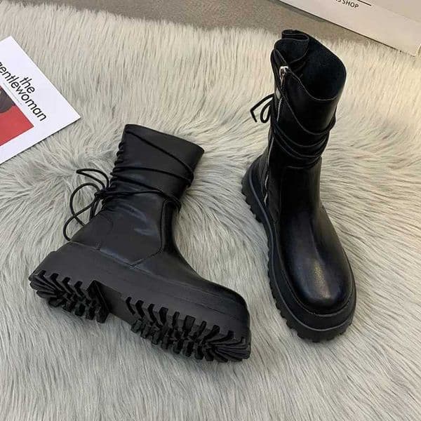 Soft Leather Thick Sole Womens Boots New Short Boots Womens Shoes Side Zipper Rider Boots Back Lace-Up Middle Boots XJ250707