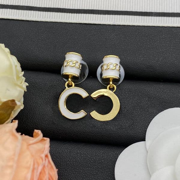 Luxury Colorful Rhinestone Earrings Crystal Gold Letter Earrings 18K Gold-Plated Earrings Jewelry Accessories