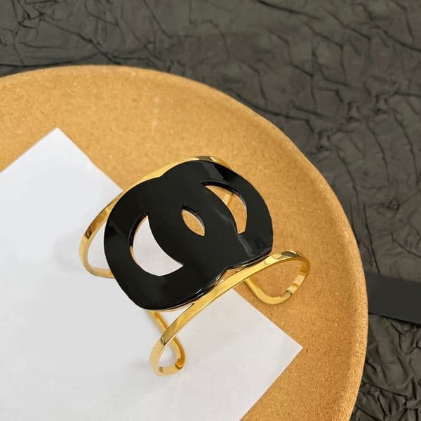 Black White Bracelet Bangle Design Letter None Fade Bracelet High Quality Stainless Steel Love Jewelry Womens Bracelet Wedding Travel Jewelry