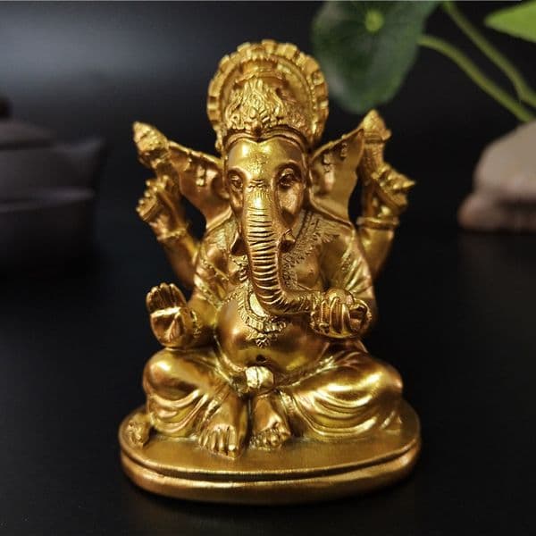 Gold Ganesha Buddha Statue House Garden Decoration Resin Indian Elephant God Sculpture Figurines Home Decor Buddha Statues Craft