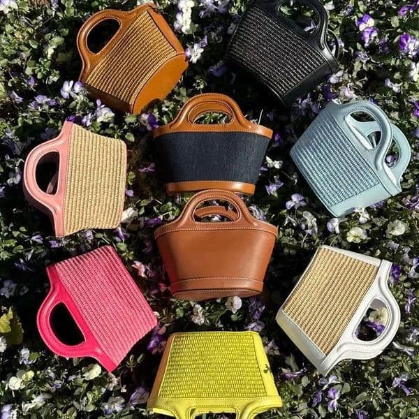 Women Straw Summer Bags Classic Vegetable Basket Style Handbag for Women Lightweight for Daily Use