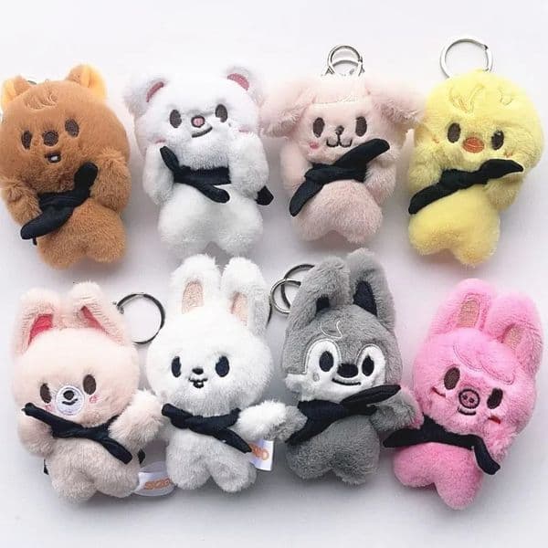 Stray Kids Plush Keychain SKZOO Pilot Doll Magnet Week Official Same Magnetic Keychain Childrens Toy 250708