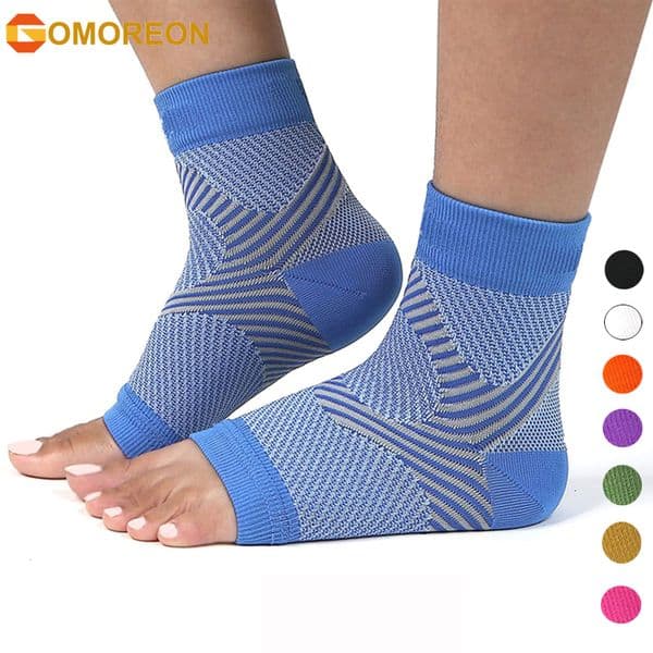 GOMOREON 1Pair Ankle Brace Plantar Fasciitis Socks Women Socks for Women Neuropathy Compression Ankle Socks Arch Support Socks