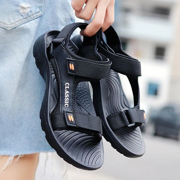 Men Sandals Summer Leisure Beach Holiday Sandals Men Shoes Outdoor Sneakers Male Retro Comfortable Casual Sandals Men 250708