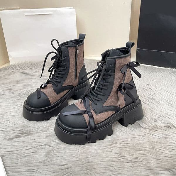 Fashion Stylish Versatile Vintage Women Shoes Leather Short Women Round Toe Thick Sole Boot Gothic Style Hip Hop Punk Designer Luck Up Ankle Short Boot Dark Metal