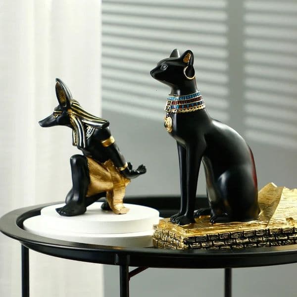 Resin Wine Rack Holders Egypt Anubis Statue et Figurines Animal Holder Desktop Office Kitchen Living Room Home Decor 250711BJ
