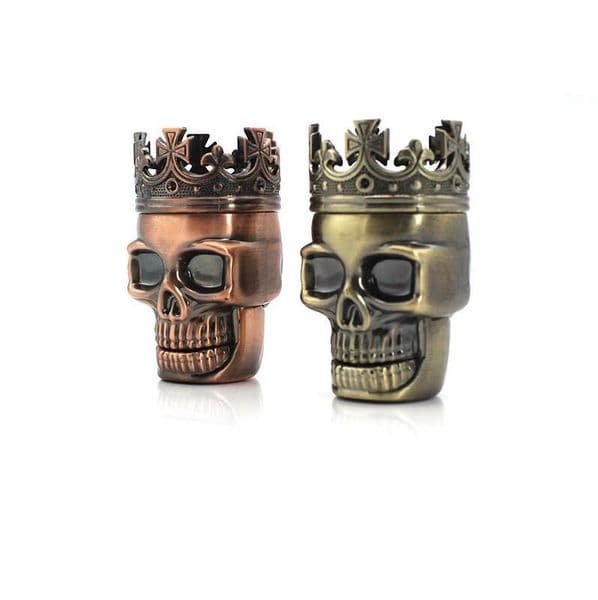 Smoking Pipes Hot selling plastic ghost head cigarette grinder 3-layer metal tooth skull zinc alloy grinder