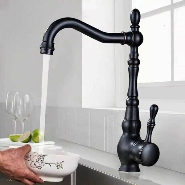 European Antique Style All-Copper Hot Cold Rotating Sink for Washing Dishes, Face, and Vegetables Kitchen Faucet