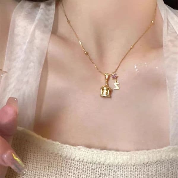 New Zircon Letter Star Carousel Pendant Necklace Women's Sweet Fashion Exquisite Romantic Versatile Jewelry Gift Wholesale
