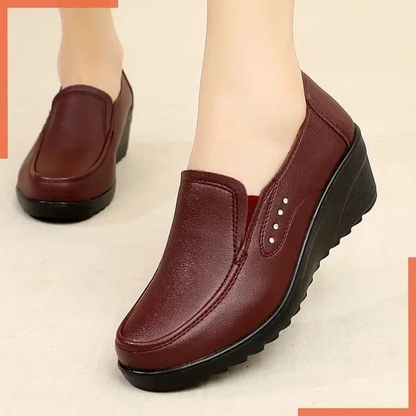 Spring Autumn Womens Fashion Pumps Shoes Woman Genuine Leather Wedge Single Casual Shoes Mother High Heels Shoes 250707