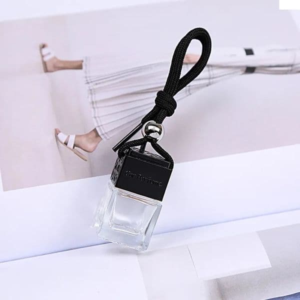 wholesale Square Shape Car Air Freshener Hanging Glass Empty Car Perfume Bottles For Essential Oils For Sale ZZ