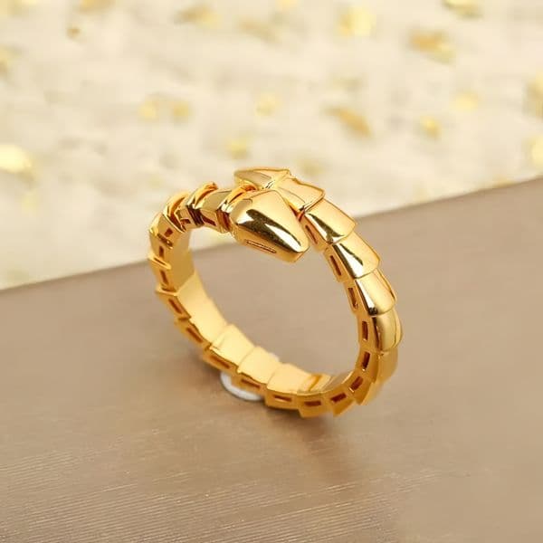 Ring designer for women exquisite ladies' ring mother of pearl 18k gold high quality animal-shaped rings luxury accessories simple with box