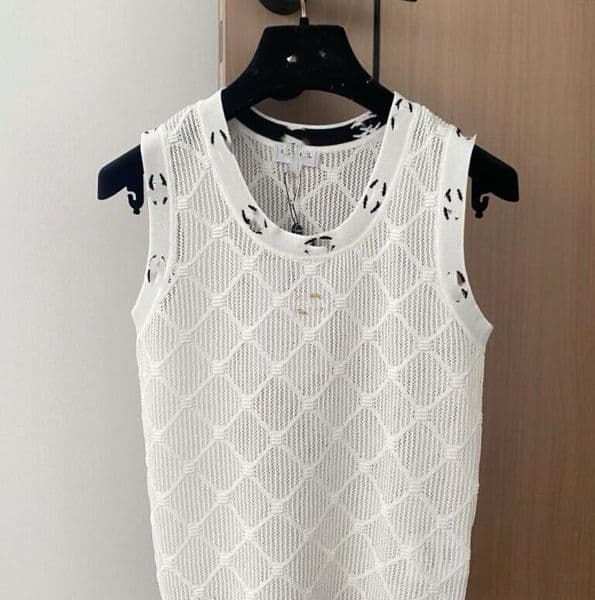 Women sleeveless desinger vest sexy Sweaters Luxurys Knitted Vintage hollow out Sweater Casual Pullover Streetwear Tops