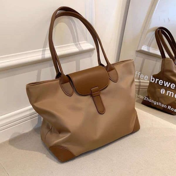 Stylish Unisex College & Office Use Polyester Travel Satchel