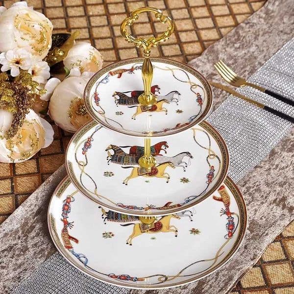Luxury Designer Decor Fruit Plate Stand room Cake Display Stand With Shelf Bardessert Vegetable Storage Rack Wedding Party Decoration For Ho