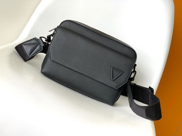 10A Luxurys Designers Cross body Bag Women Handbag Messenger Bags Oxidizing Leather Elegant Shoulder Bags Purse Camera bag handbags