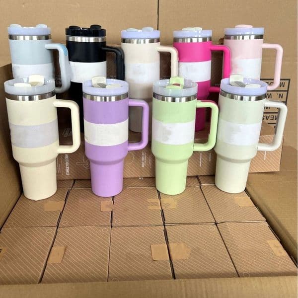 2026--USA Warehouse 40OZ Stainless Steel Tumblers Travel Mugs Reusable Handgrip 40oz Cups With Handle and Lid Wholesale