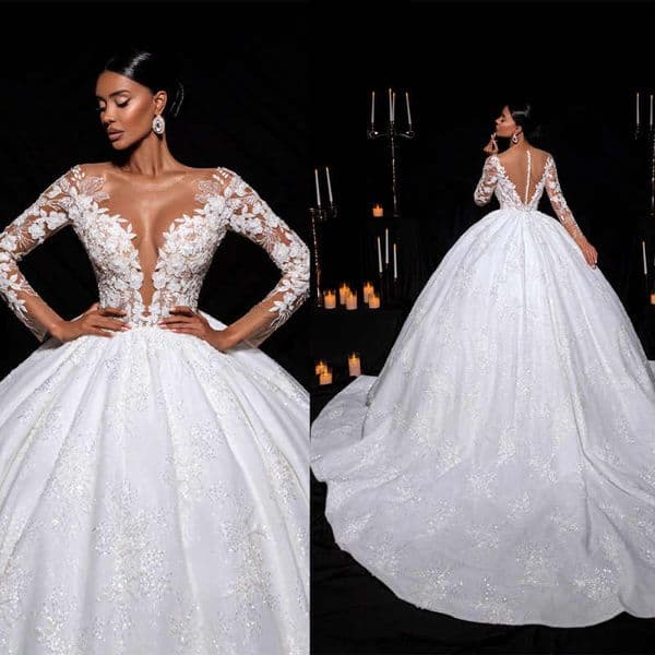 Elegant Ball Gown Wedding Dresses Sexy V Neck Lace Applique Pleat Bride Gowns Illusion Beading Tiered Customized Bridal Dresses