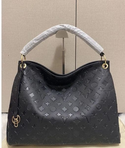 designer Bag Women Cross body Enbossed Flower Large Capacity Hobos Totes Bags Sac Femme Shoulder Bags Messenger Handbag Lady Purse Female backpack Shopping Bag