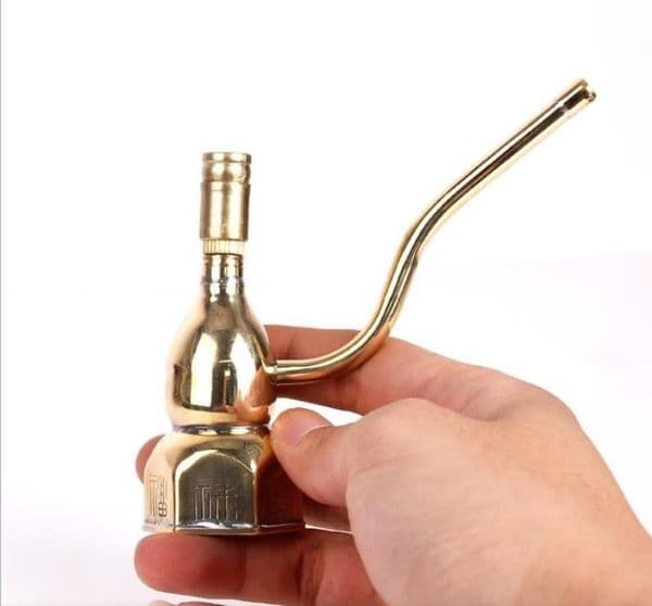 Mini portable brass water bottle, classic water filter pipe, cigarette wholesale, direct sale, single cigarette.