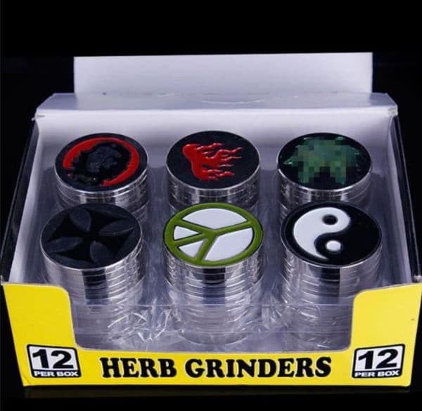 Zinc Alloy Plate Carving 40mm 3 Layer Smoke Grinder Fume Parts Wholesale Grinding Manual Smoke Crusher