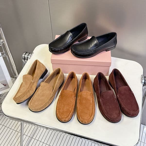 High quality new letter Fashion Suede Loafers womens slip on shoes Flat dress shoes sandals luxury Designer shoes Vacation Driving shoes Leisure