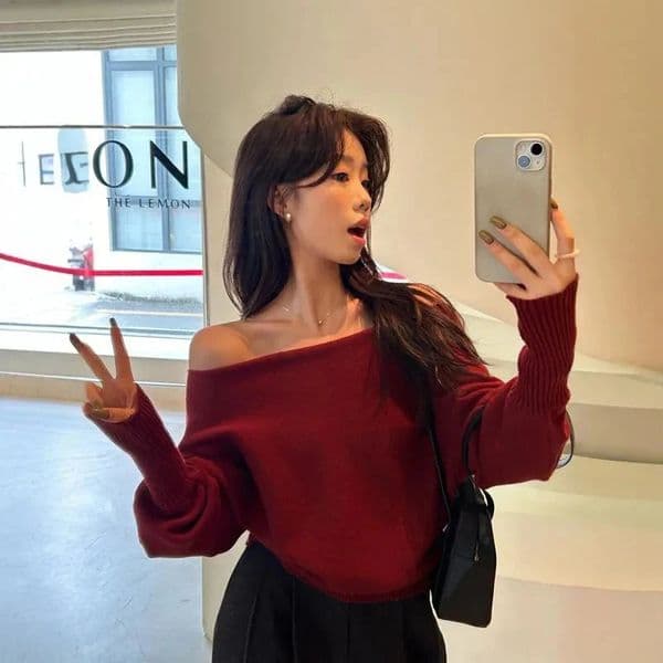 Sexy Off Shoulder Knitted Cropped Sweater Women Y2K Streetwear Solid Pullover Female Korean Chic Off-Shoulder Long Sleeve Jumper 250723