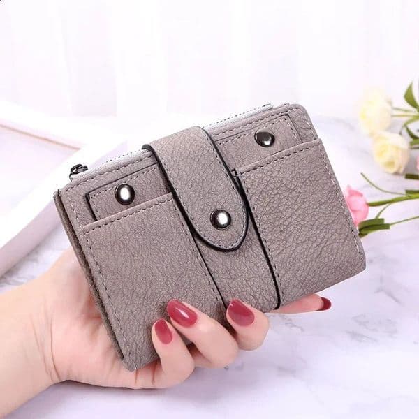 Small Women's PU Leather Wallet - Stylish Pocket Size Card Holder & Money Clip