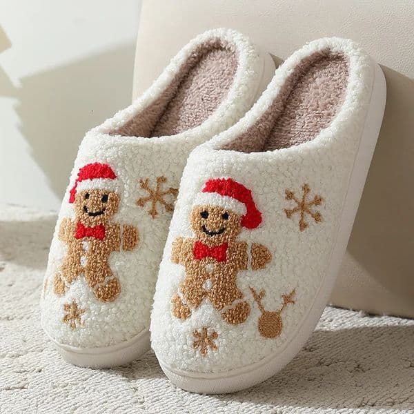 Christmas Women Slippers Cute Gingerbread Winter Warm Slides Couple Houseshoes Men Bedroom Flat Soft Sole Home Shoes for Gift 251028