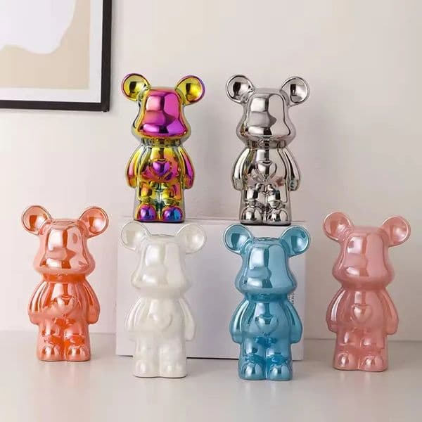 Ceramic Cartoon Teddy Bear Figurine Love Ornament Living Room Small Piggy Bank Wine Cabinet Desktop Home Decoration 250321z