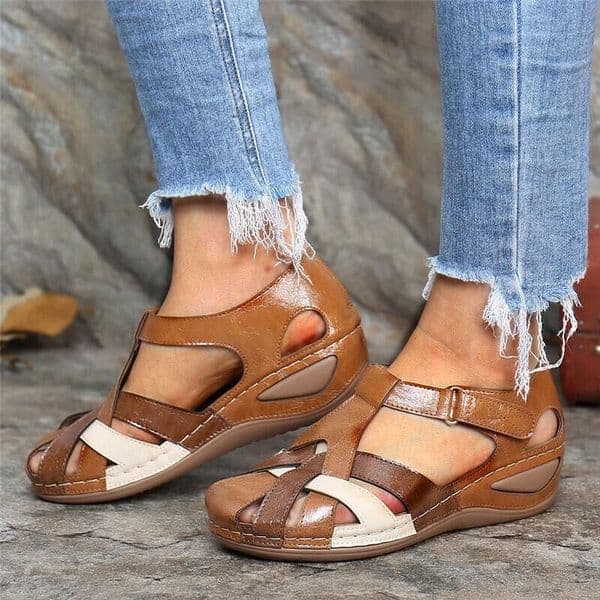 New Designer Sandals With Free Shipping 2025 Summer New Round Toe Slope Heel Roman Shoes Cross Buckle Women's Sandals