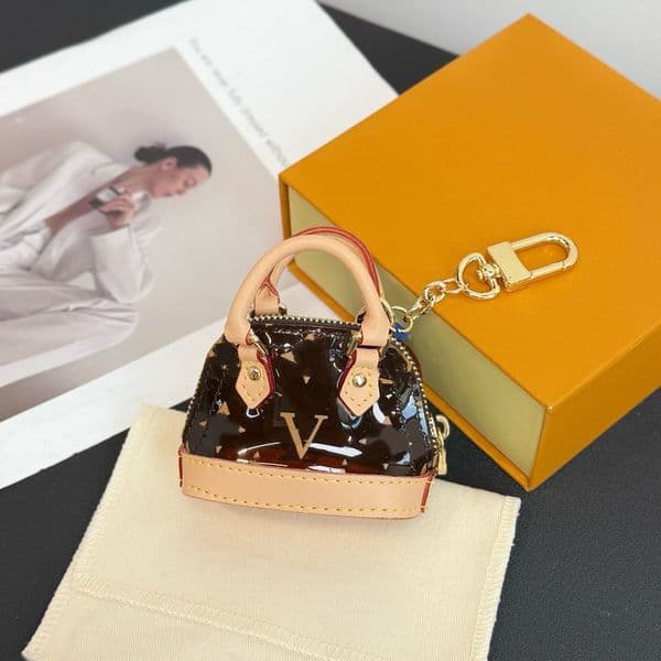 For Apple Airpod Cases Airpods Pro 4 3 New Case Headset Packet Hook Clasp Bag Charms Keychain Leather Earphone Shell Anti Lost Chain Strip Bag Charm