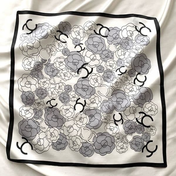 designer scarf Silk Scarfs for Women cap shawl Lightweight Square Satin Head Wrap Medium Headband Shawl Character Classic Letter Patter neckerchiefs