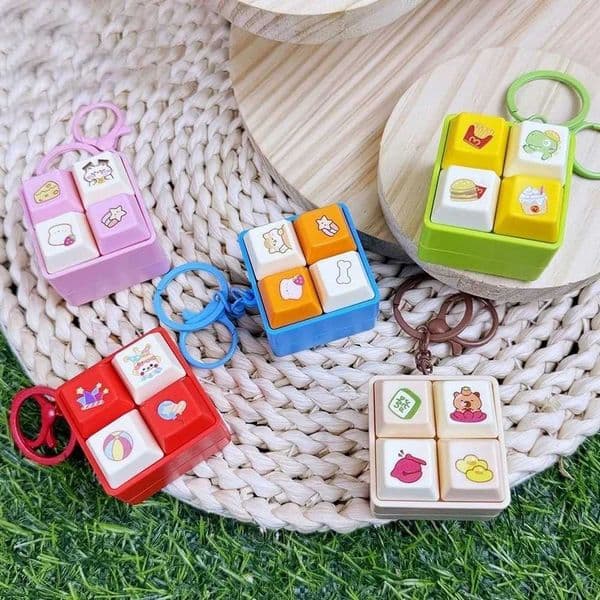 New Fidget Keychain Keys Button DIY Keyboard Finger Keyboard Caps Pass The Time Keycap Pinch Toy Squeeze Toys Z251103