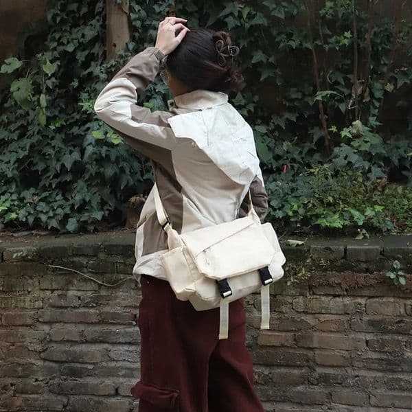Maike Postman Bag for Men Women Large Capacity Leisure Portable Messenger Shoulder Crossbody Bag Student Schoolbag 251103